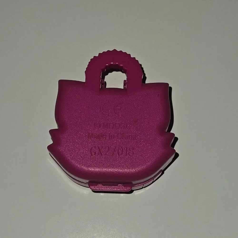 Shopkins Lil' Secrets Party Pop Ups Pink Cat Compact Girl Figure READ